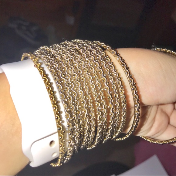 13 Gold Bangle Bracelets - Picture 4 of 4